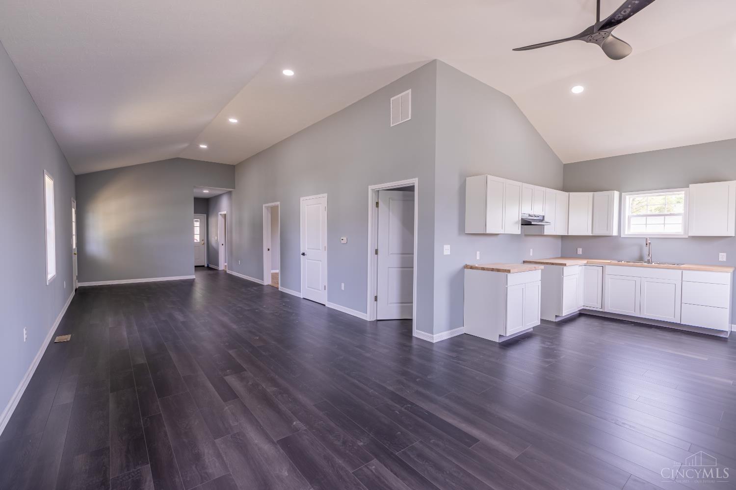 182 Walnut Street Property Photo 25