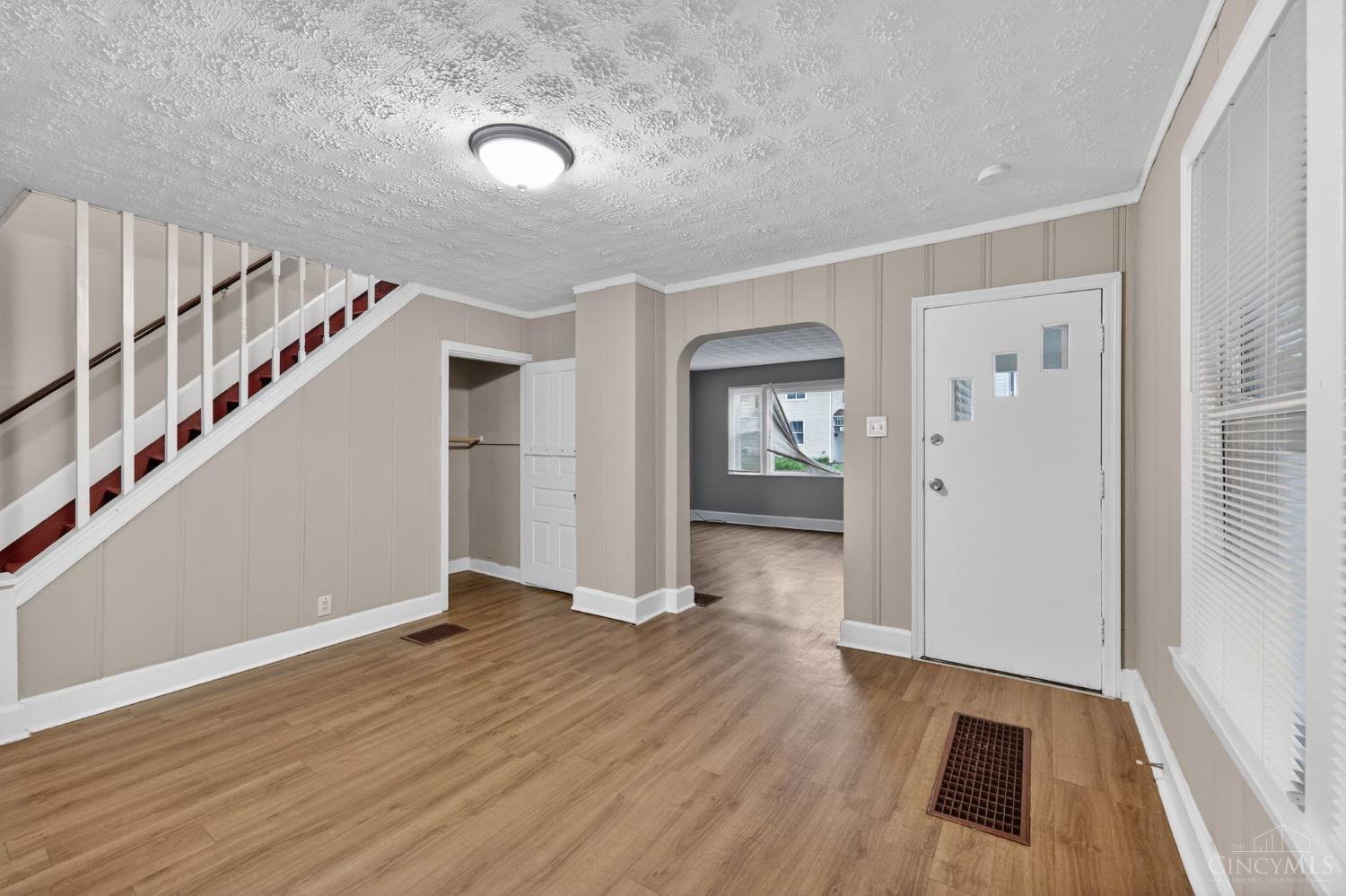 131 Sherman Avenue Property Photo 4