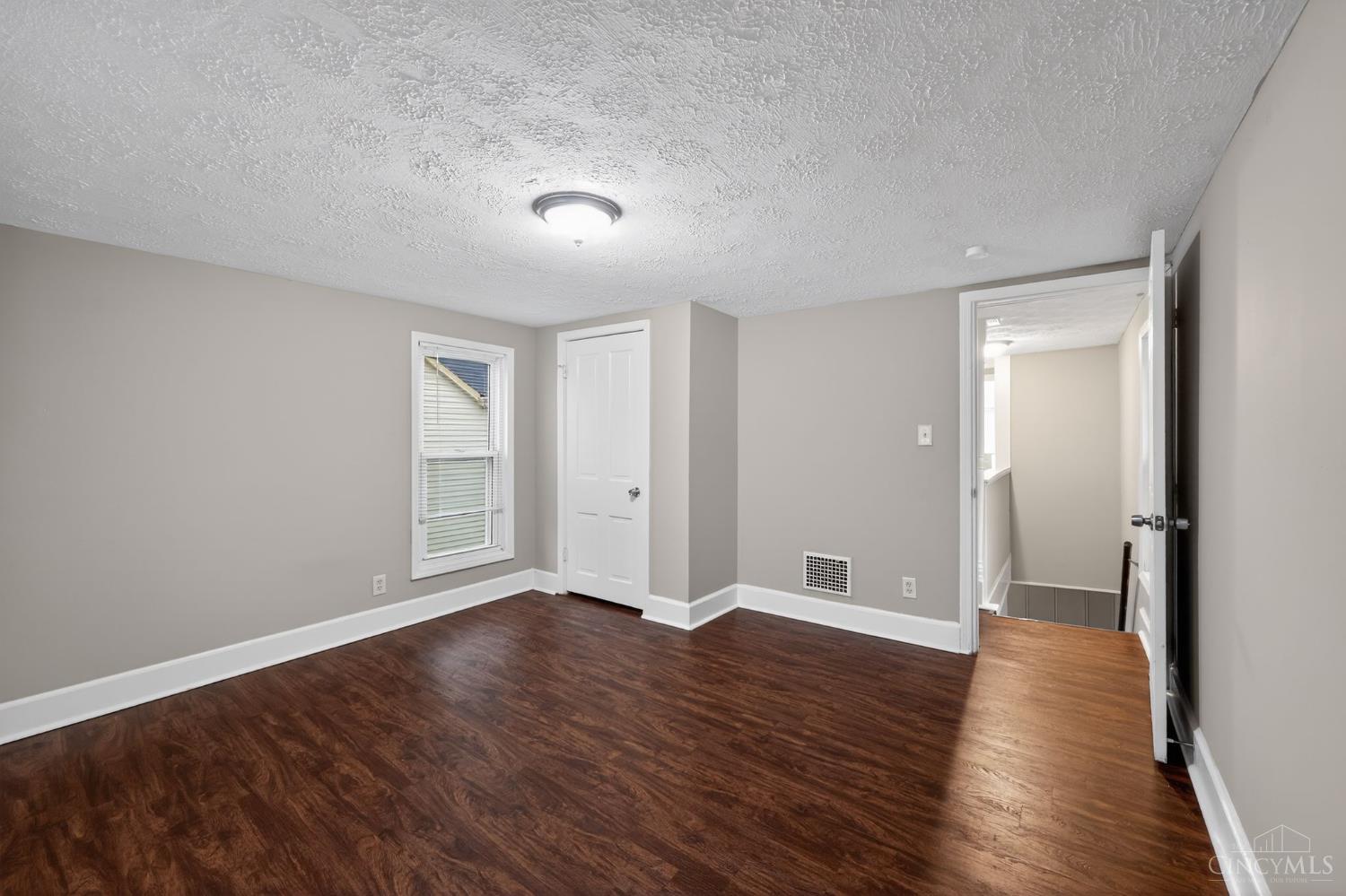 131 Sherman Avenue Property Photo 6