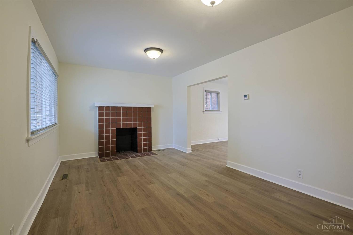 2956 Henshaw Avenue Property Photo 8