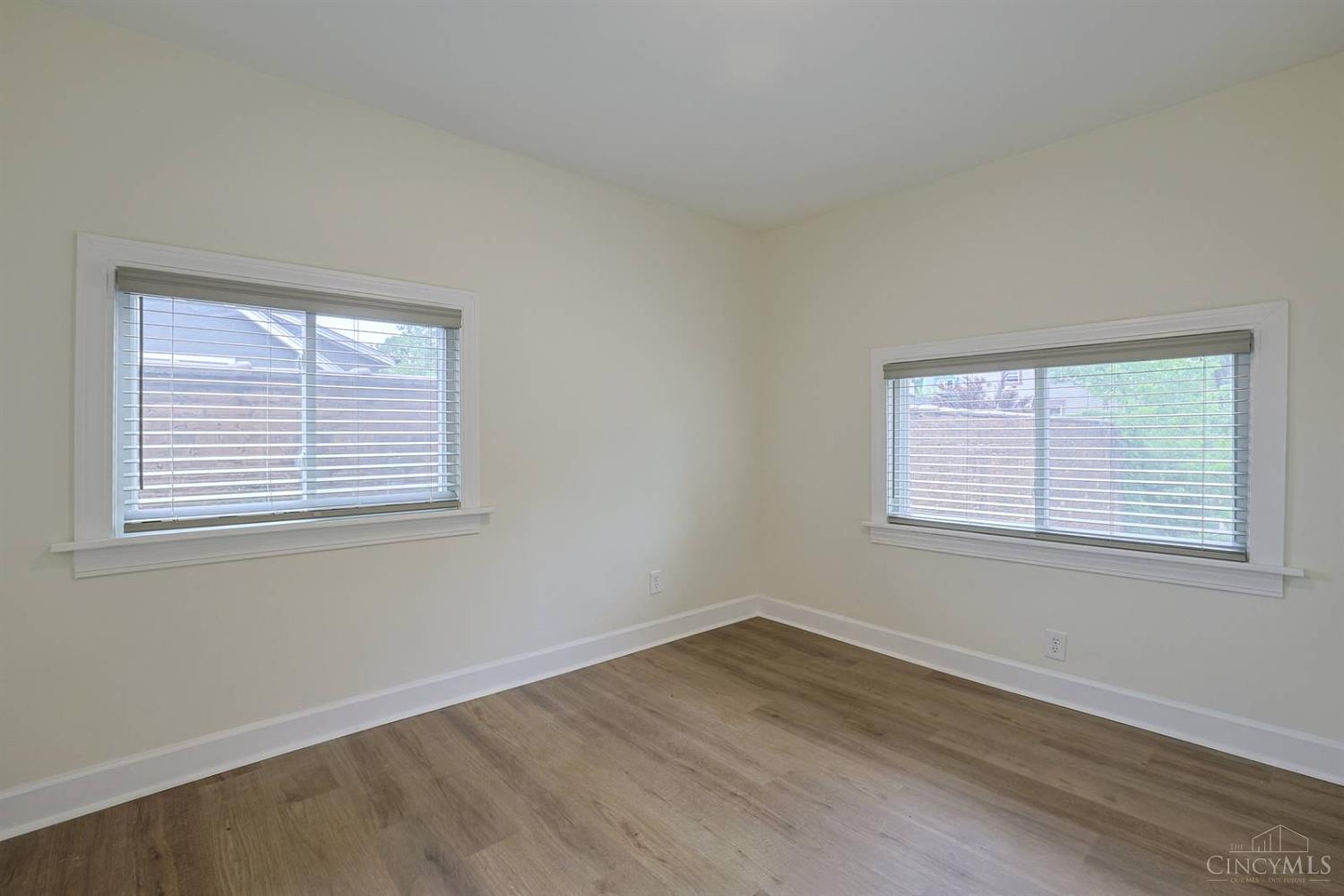 2956 Henshaw Avenue Property Photo 18