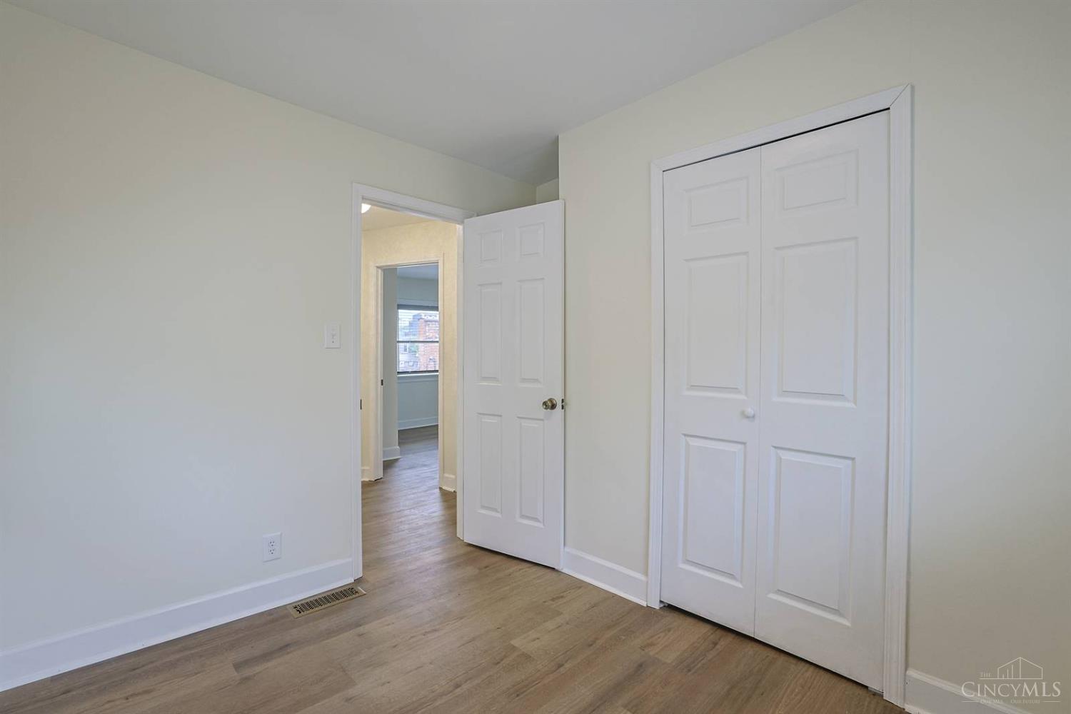 2956 Henshaw Avenue Property Photo 21