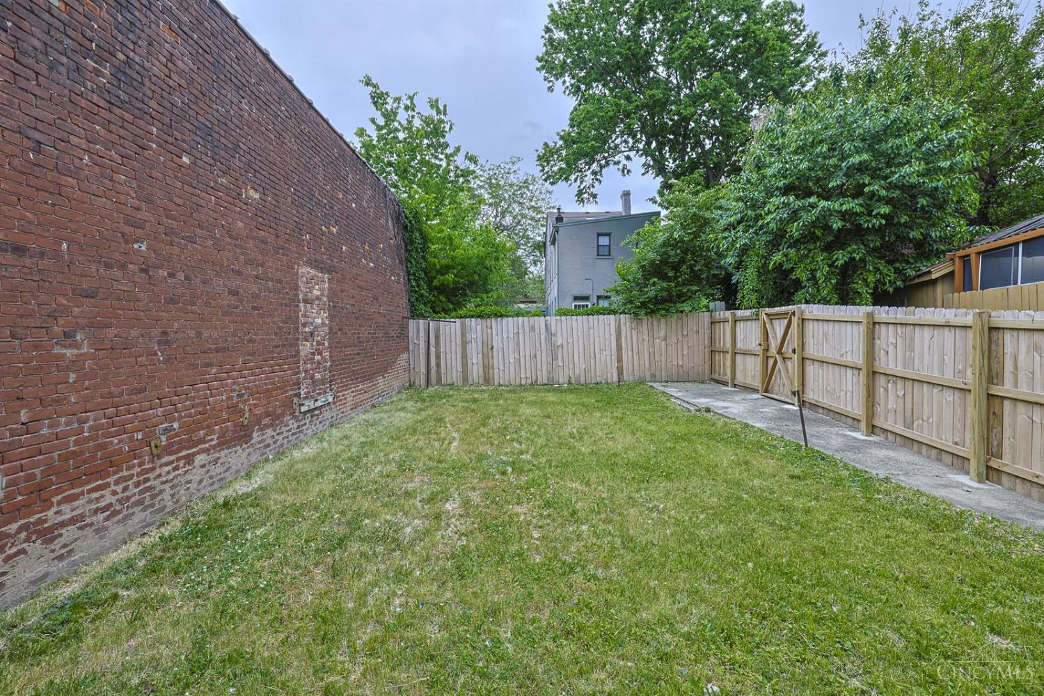 2956 Henshaw Avenue Property Photo 28