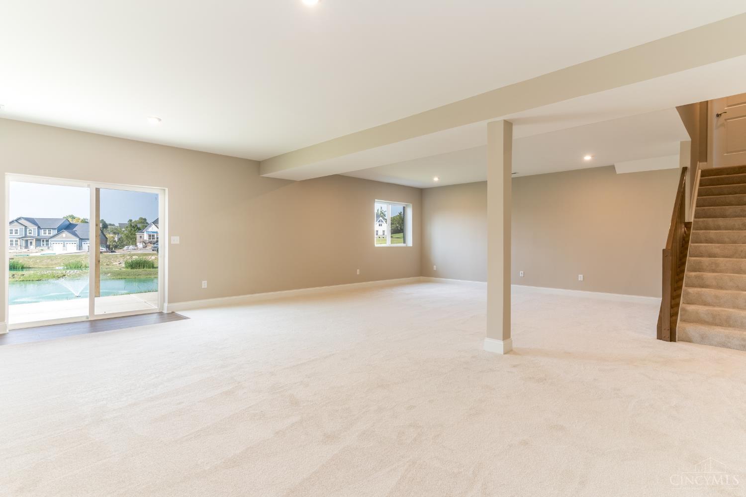 6977 Carlinridge Lane Property Photo 31
