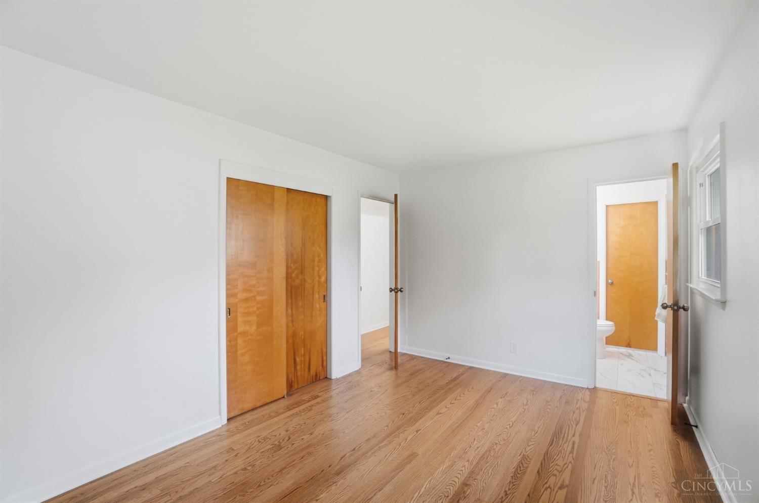 6473 Hendrickson Road Property Photo 25