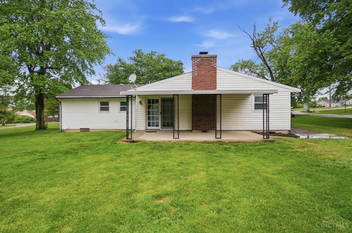 6473 Hendrickson Road Property Photo 34