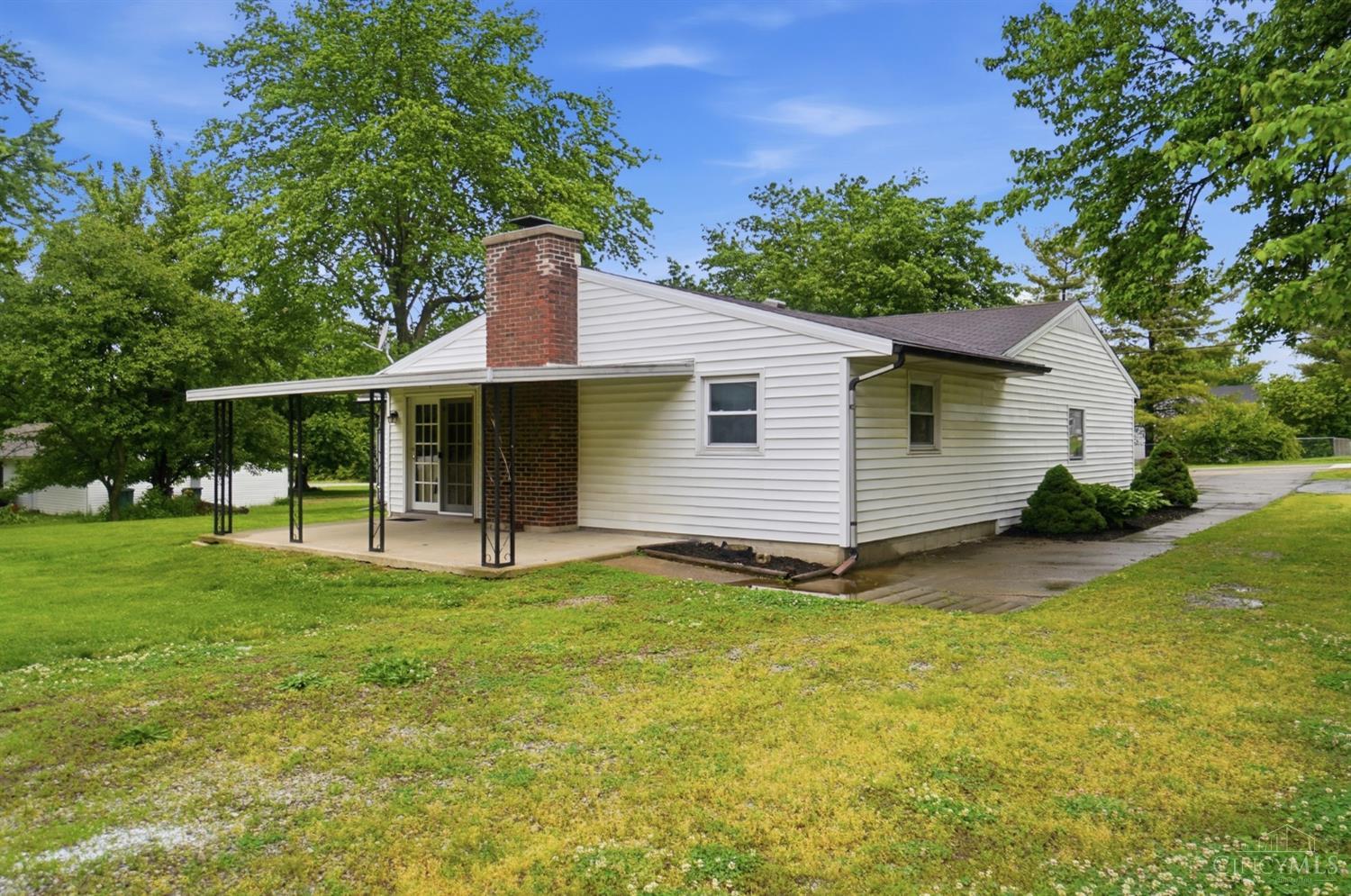 6473 Hendrickson Road Property Photo 35