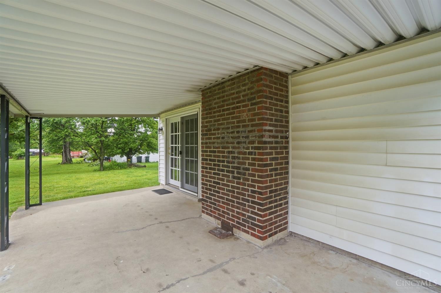 6473 Hendrickson Road Property Photo 36