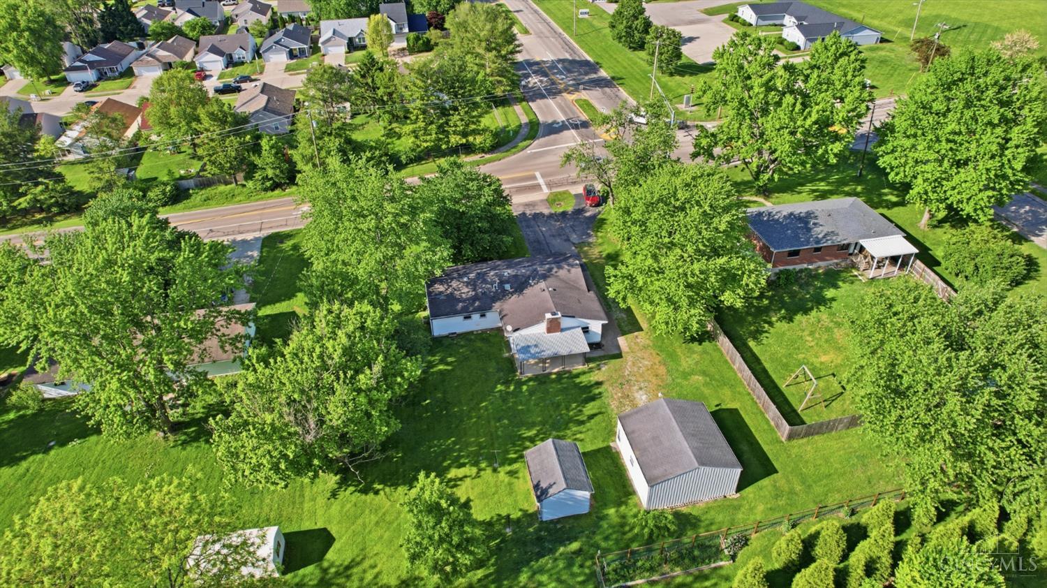 6473 Hendrickson Road Property Photo 40