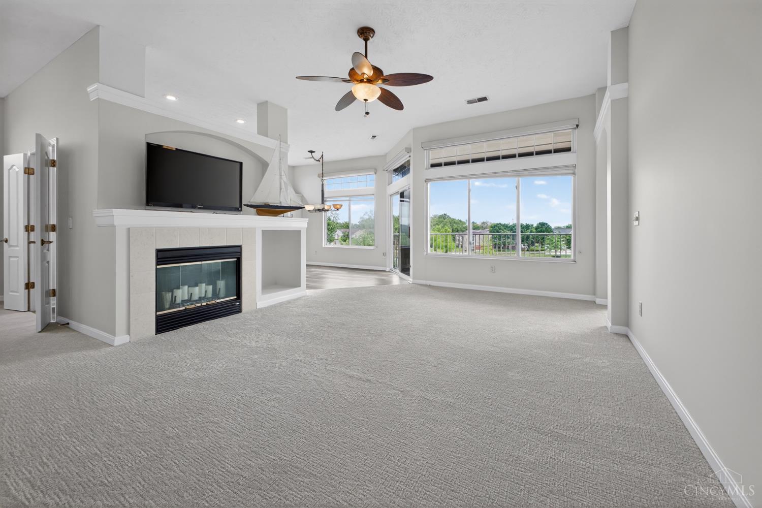 6741 Adena Circle Property Photo 2