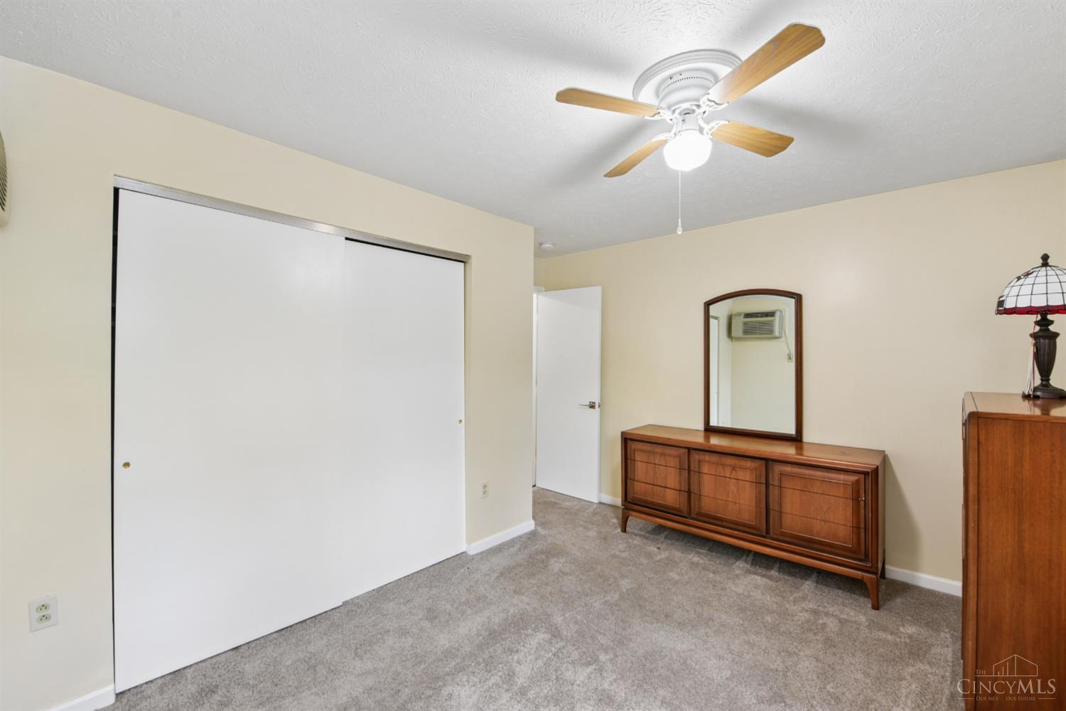 4808 Chalet Drive Property Photo 8