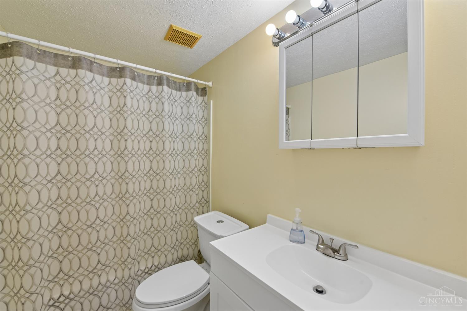 4808 Chalet Drive Property Photo 34
