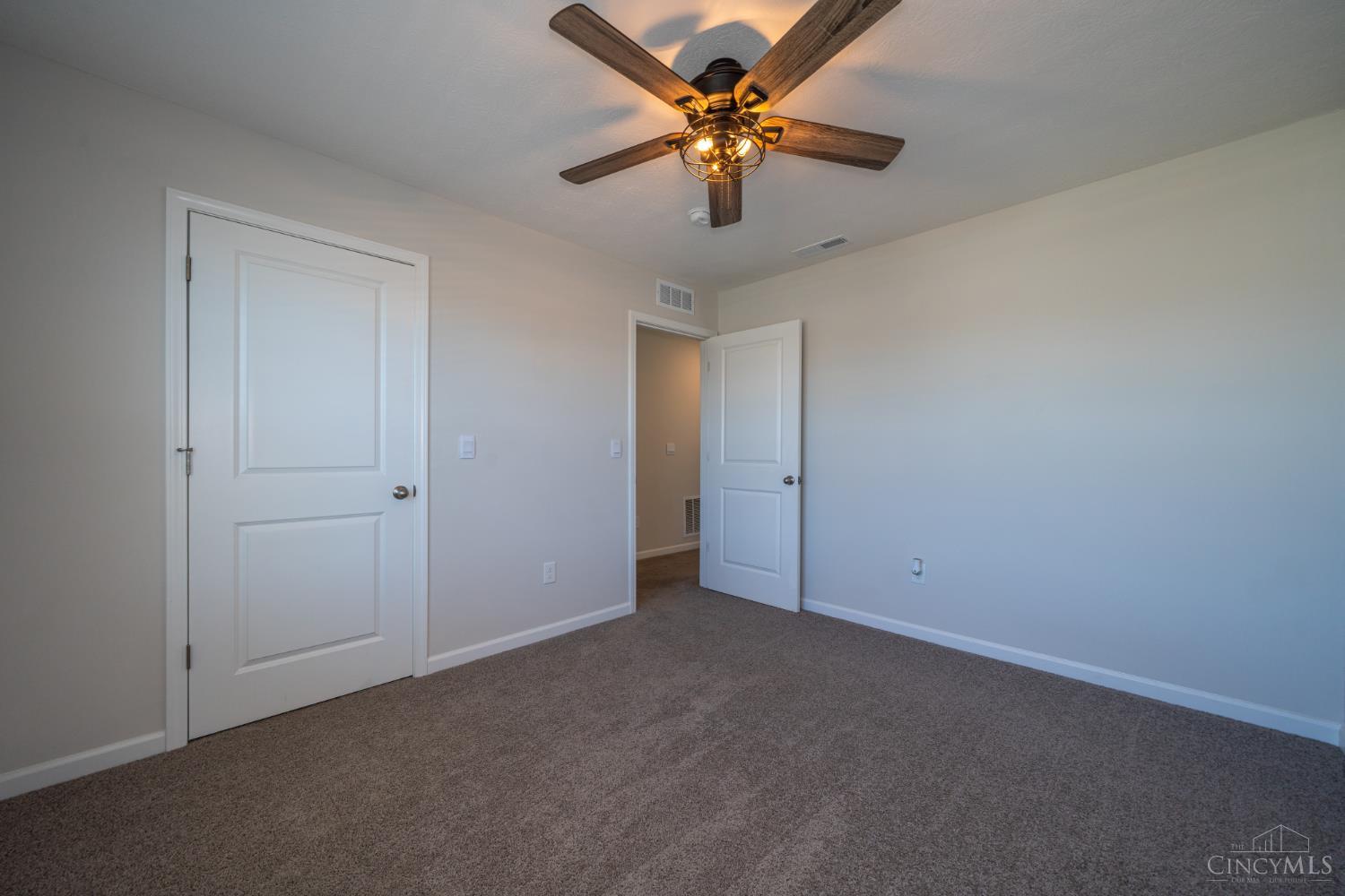 1425 Hawkshead Street Property Photo 17