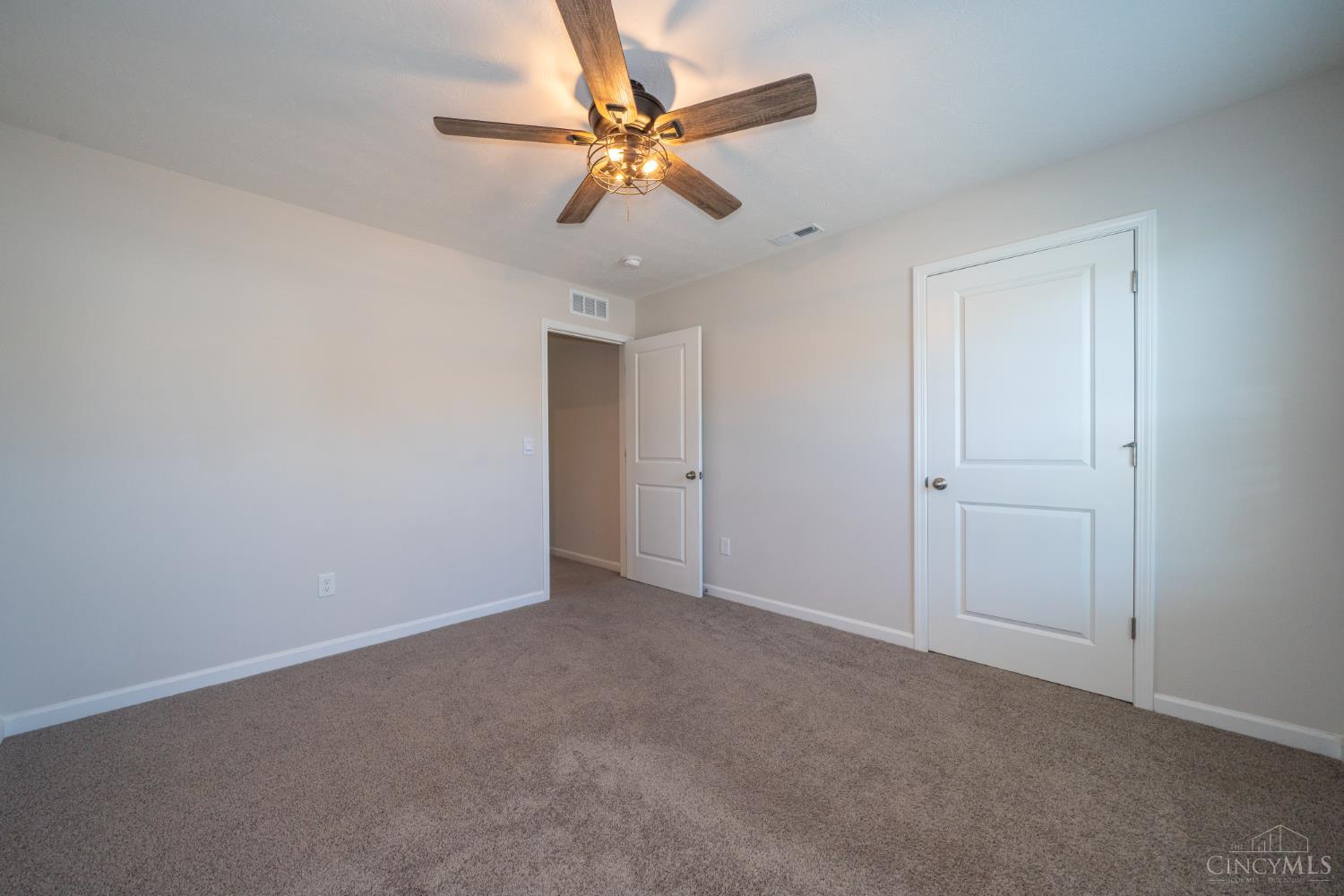 1425 Hawkshead Street Property Photo 20