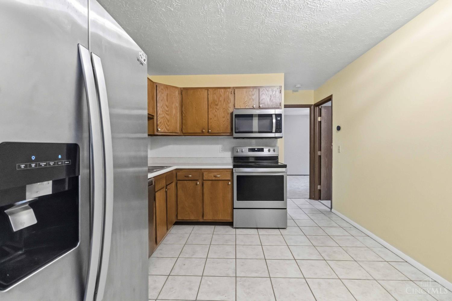 537 Davis Road Property Photo 15