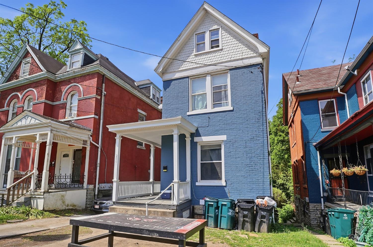 2661 Bellevue Avenue Property Photo 1
