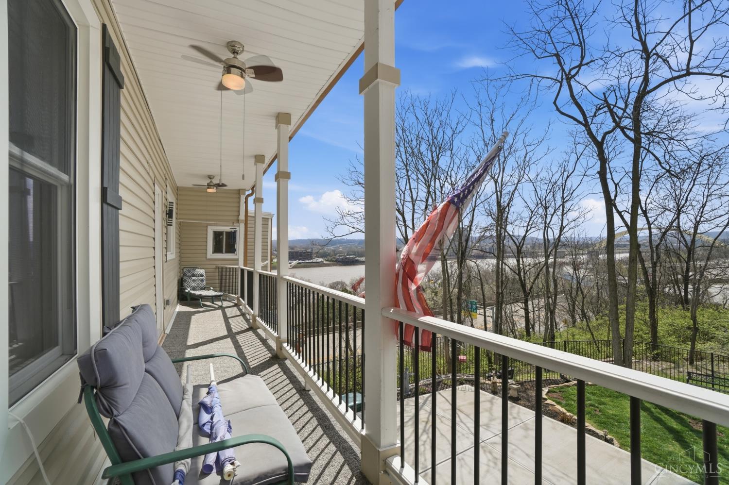 1221 Martin Drive Property Photo 30