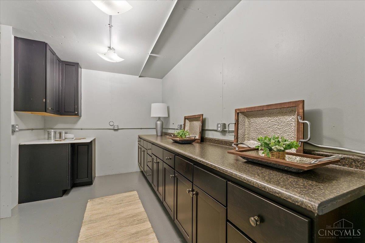 1302 Main Street Property Photo 25