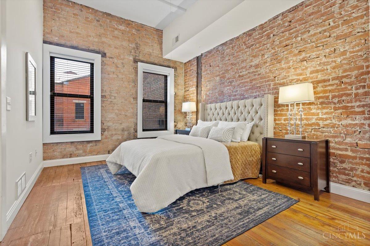 1302 Main Street Property Photo 43