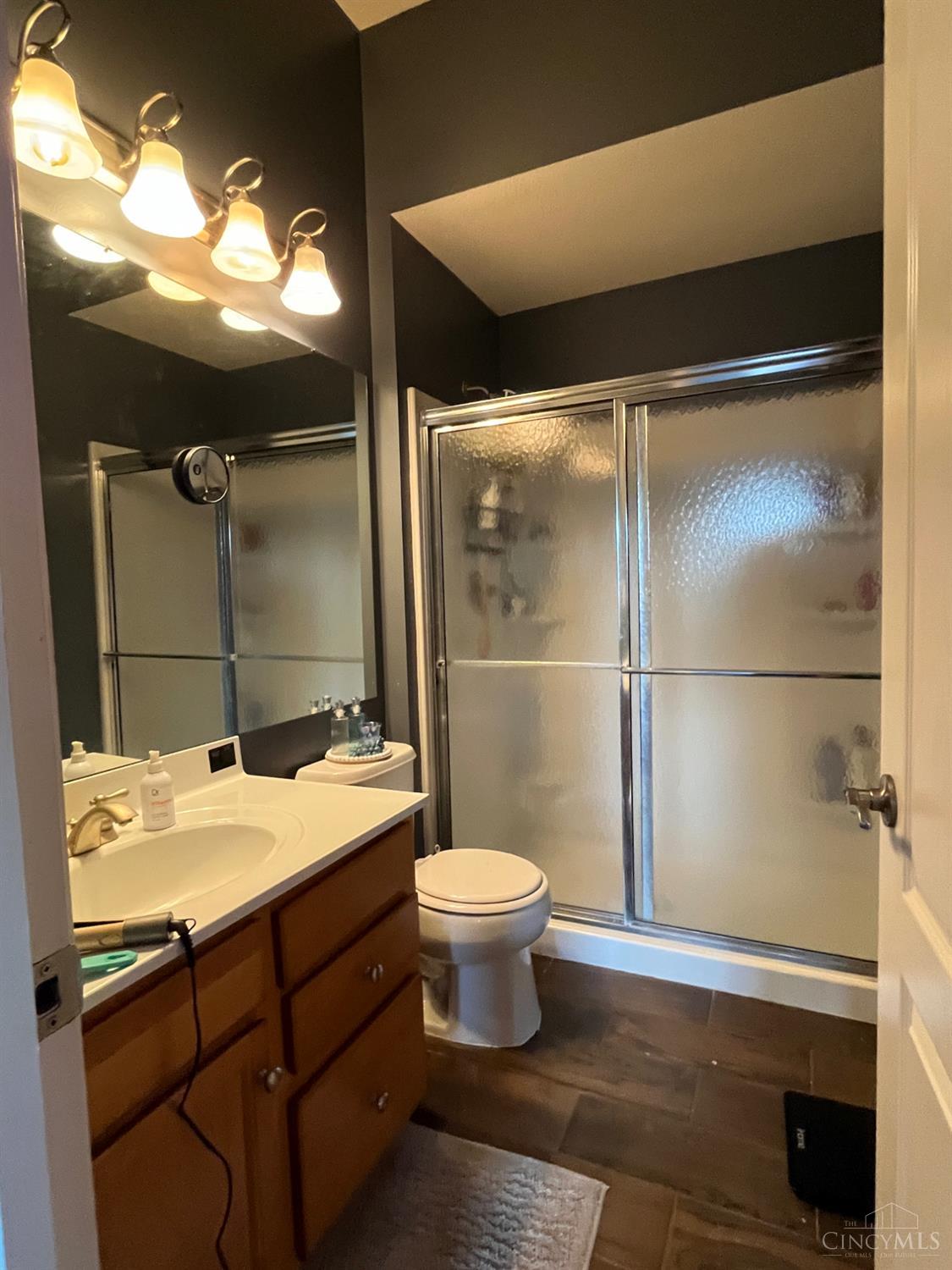 7750 Bridge Point Drive Property Photo 16