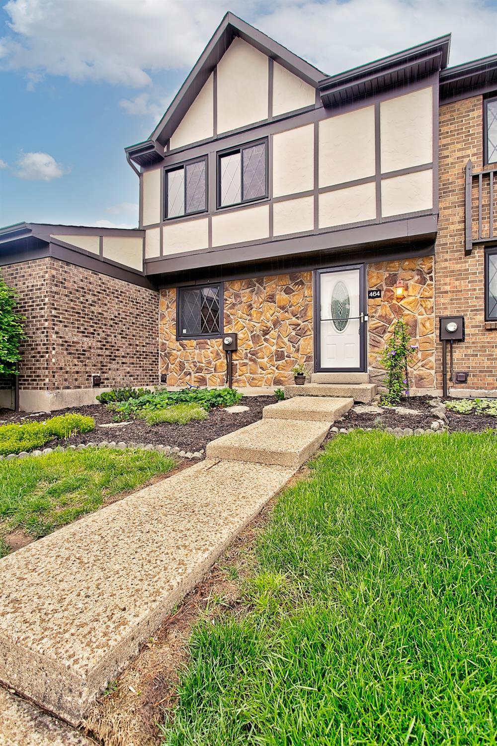 464 Vancover Court Property Photo 1