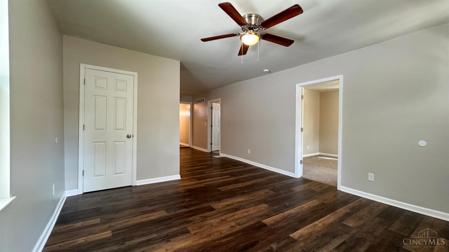 1836 Parrish Avenue Property Photo 9