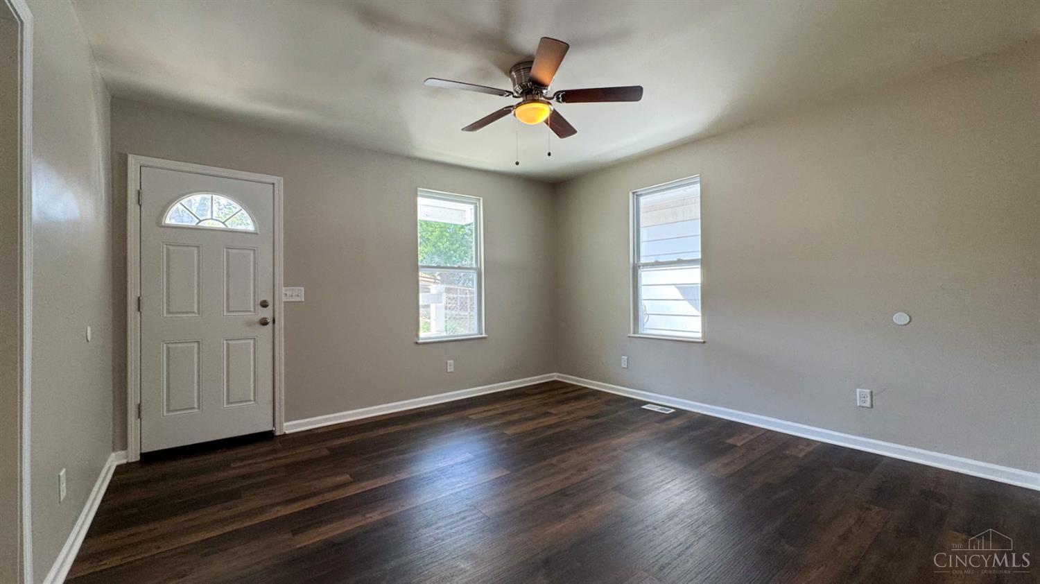 1836 Parrish Avenue Property Photo 11