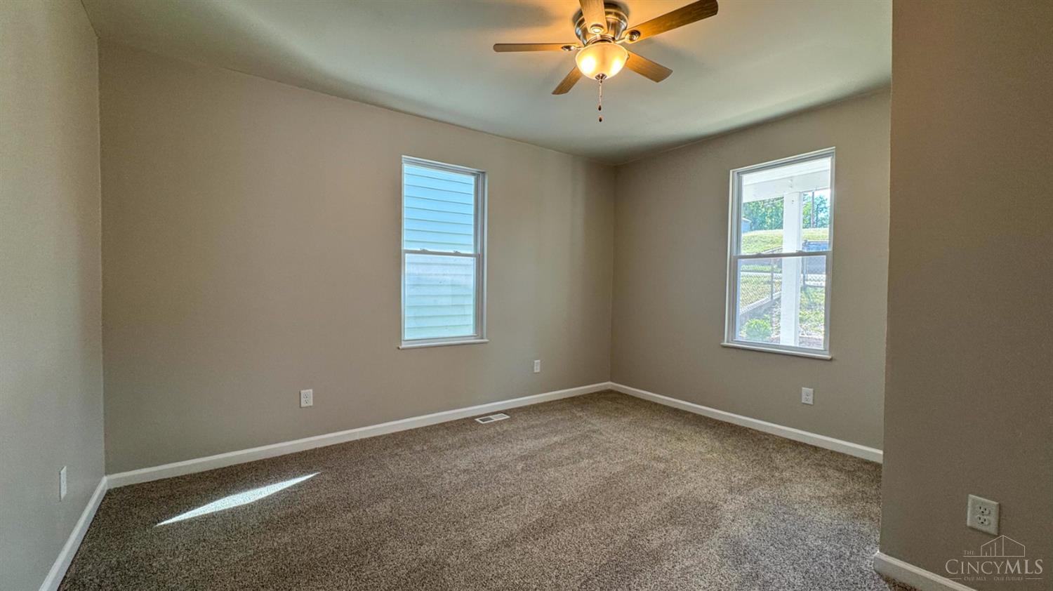 1836 Parrish Avenue Property Photo 16
