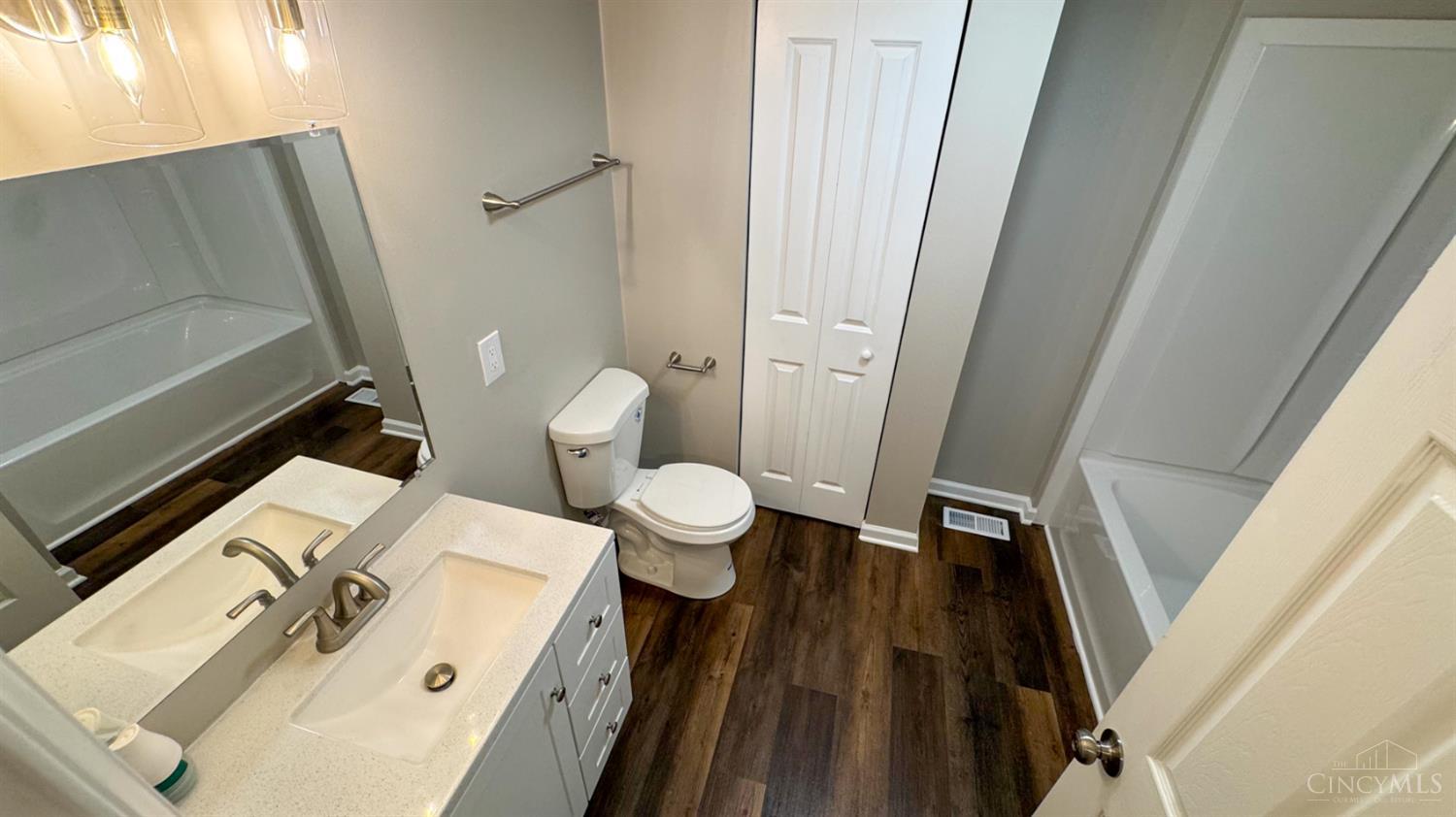 1836 Parrish Avenue Property Photo 22