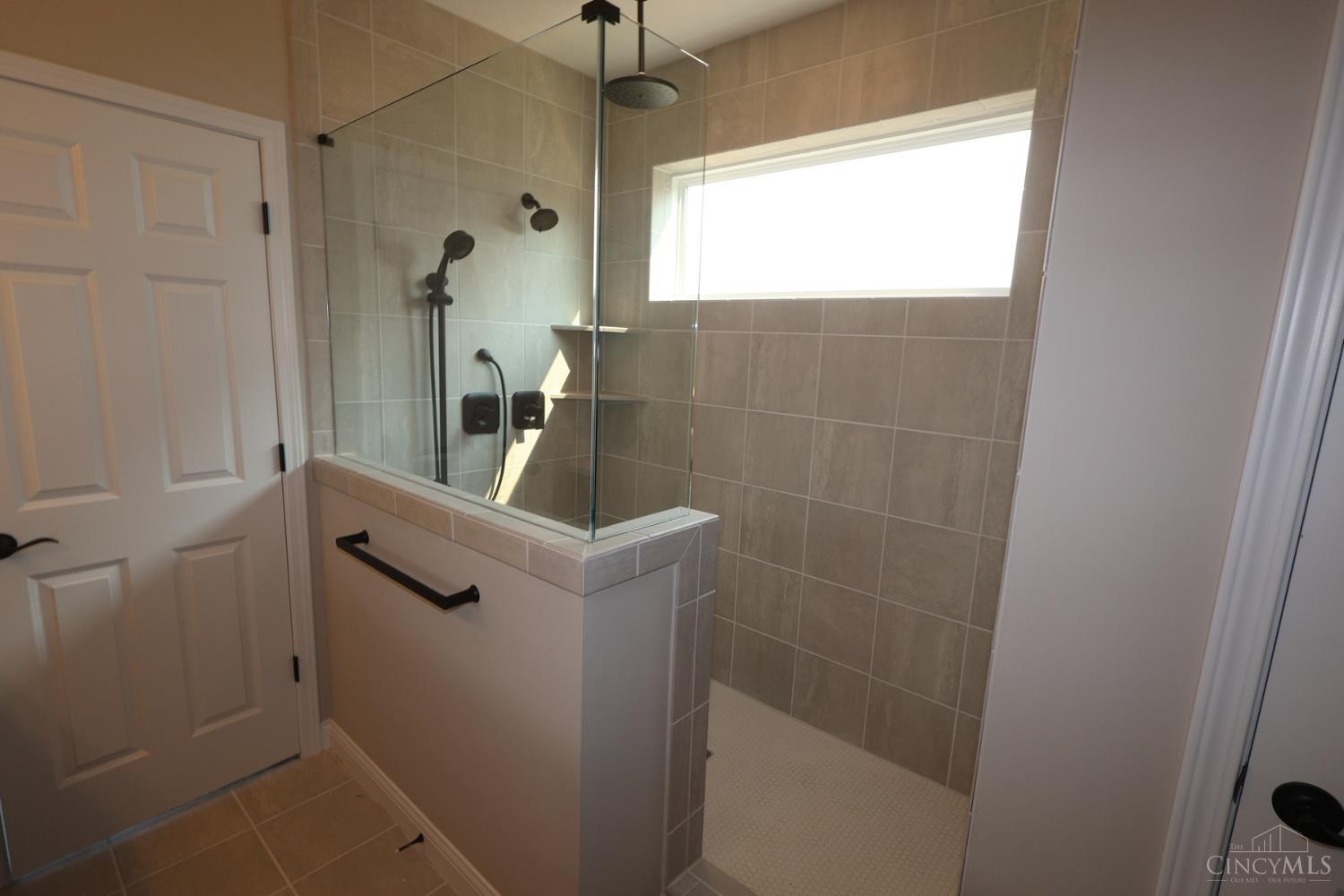 195 Tilly Court Property Photo 13
