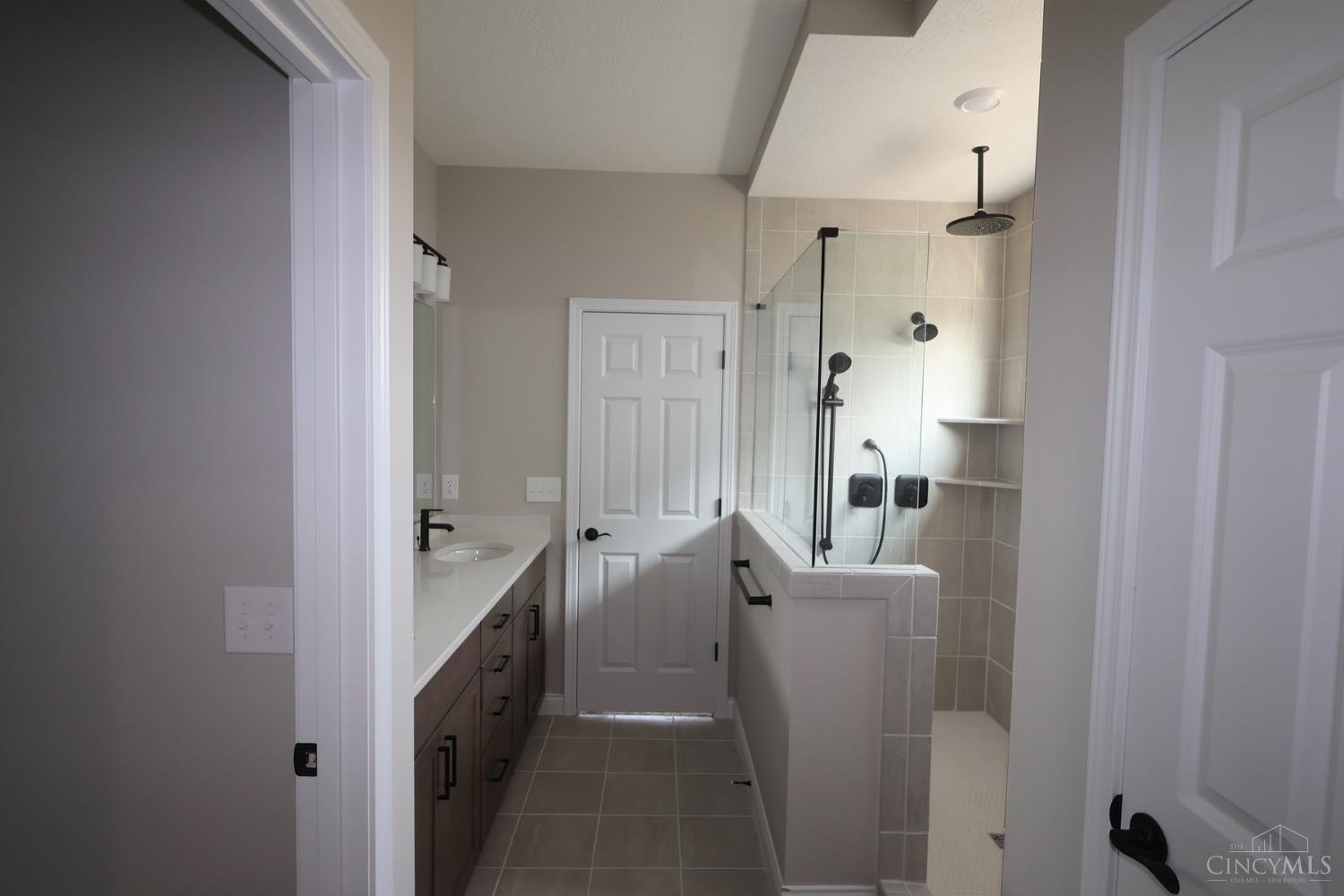195 Tilly Court Property Photo 21