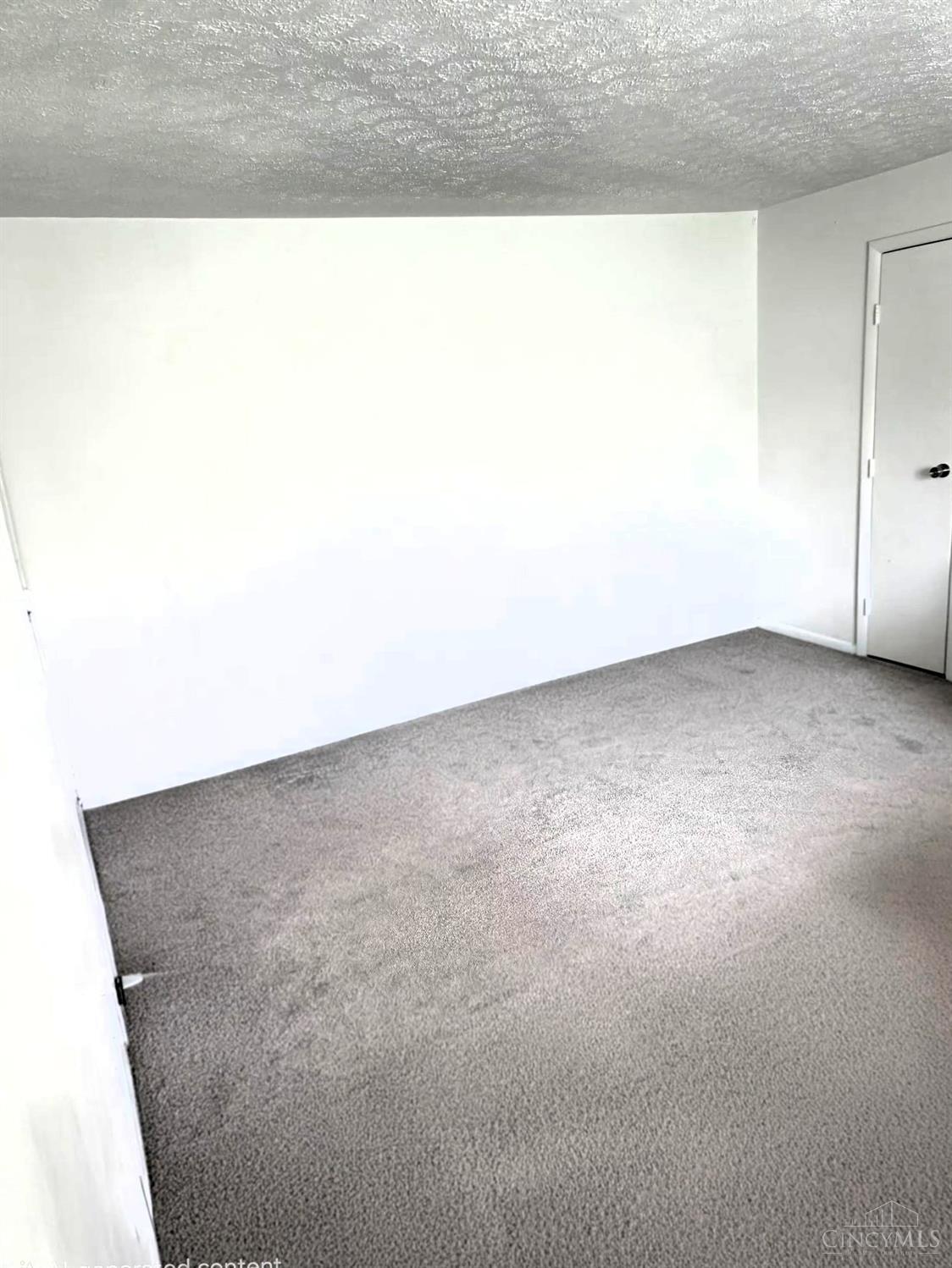 5453 Camelot Drive Property Photo 9