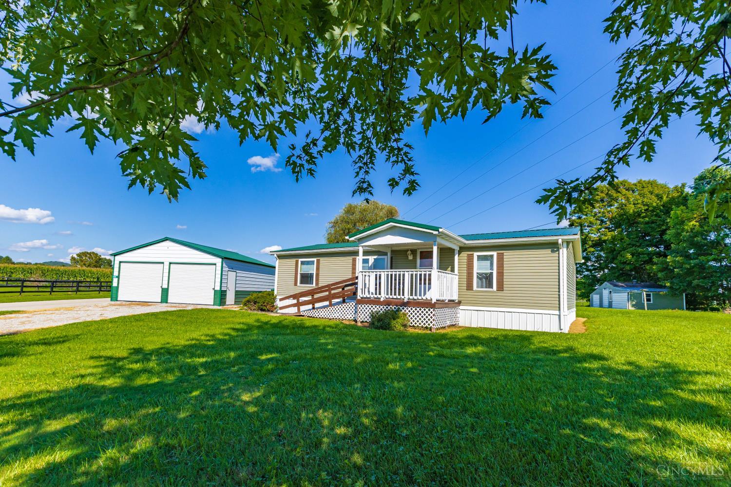 4299 White Oak Road Property Photo 1