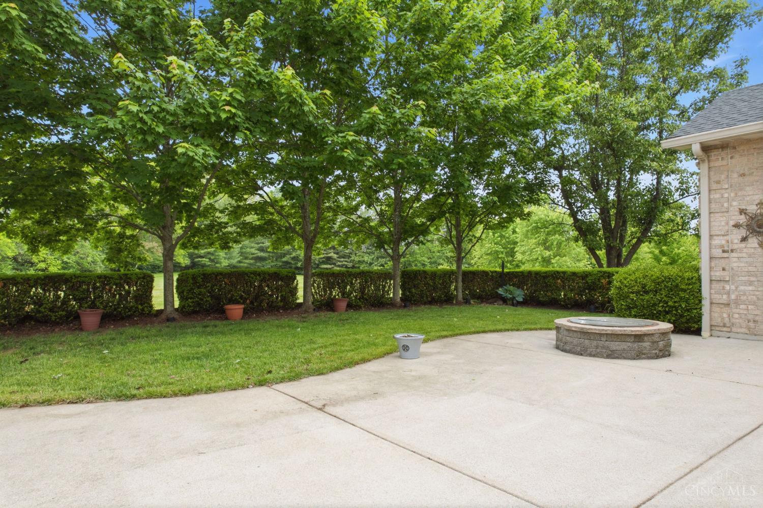 4513 Cedar Hill Drive Property Photo 12