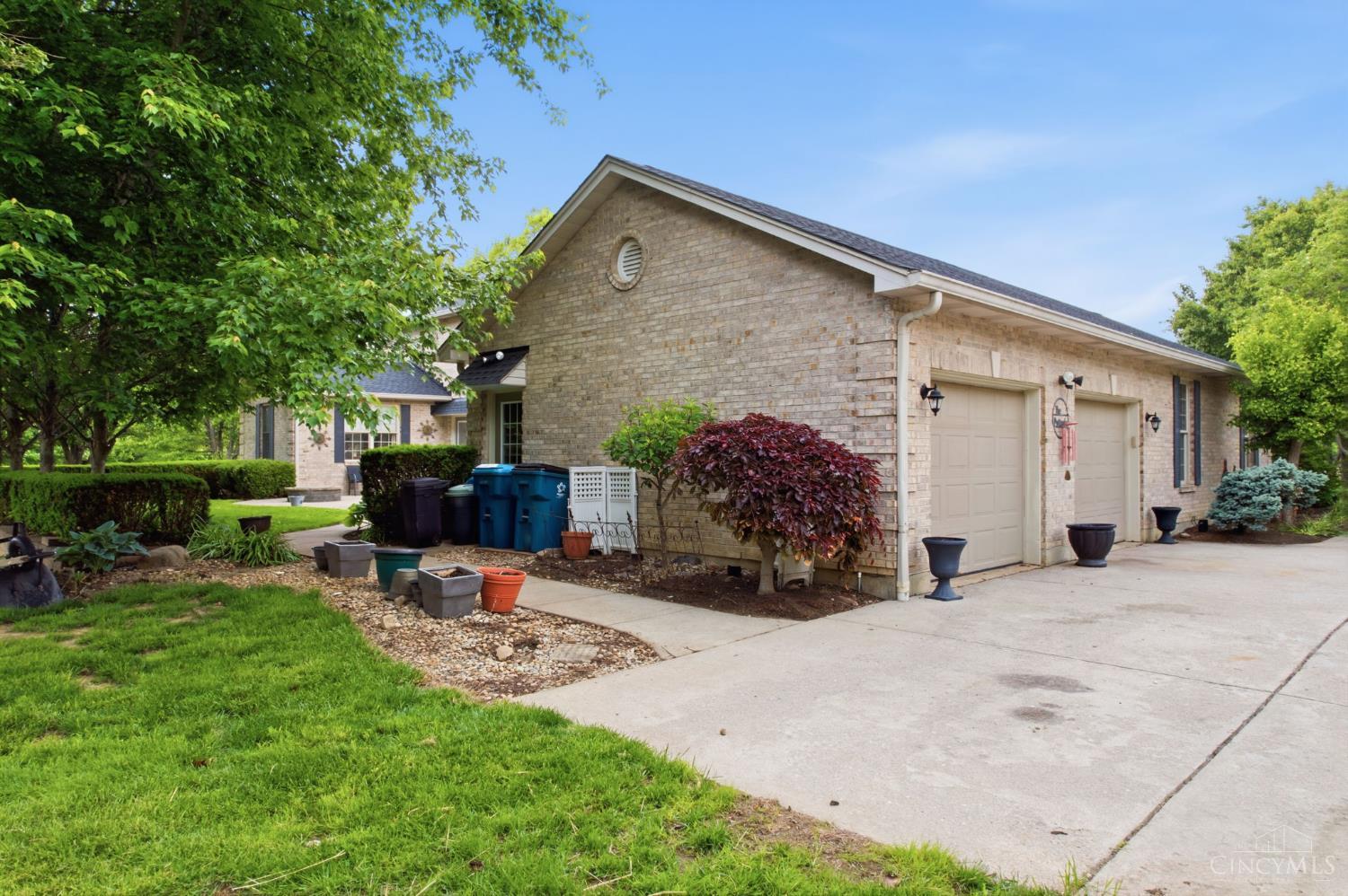 4513 Cedar Hill Drive Property Photo 13