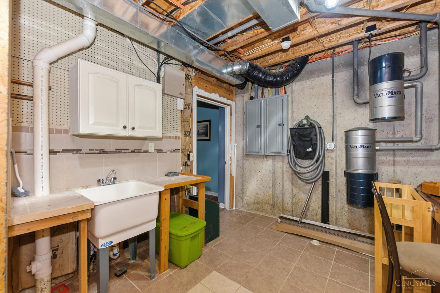 4513 Cedar Hill Drive Property Photo 63