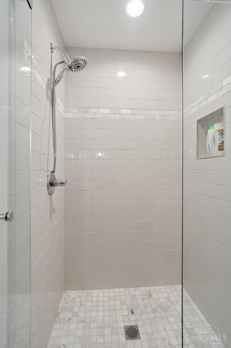 6046 Gaines Road Property Photo 36