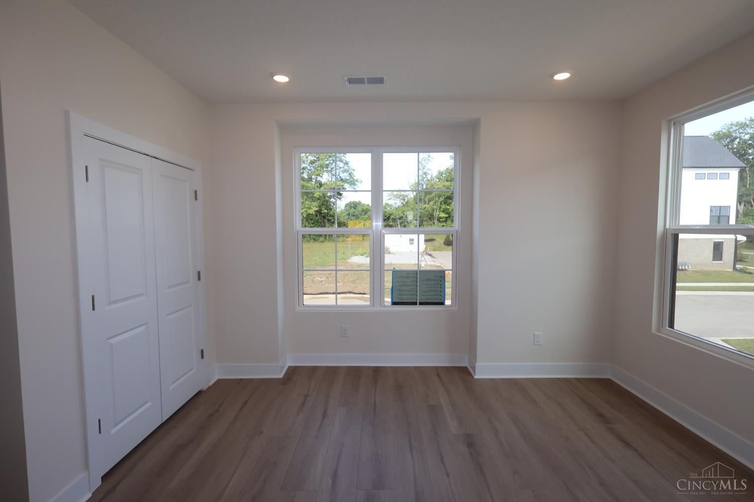 6370 Coverage Court Property Photo 5