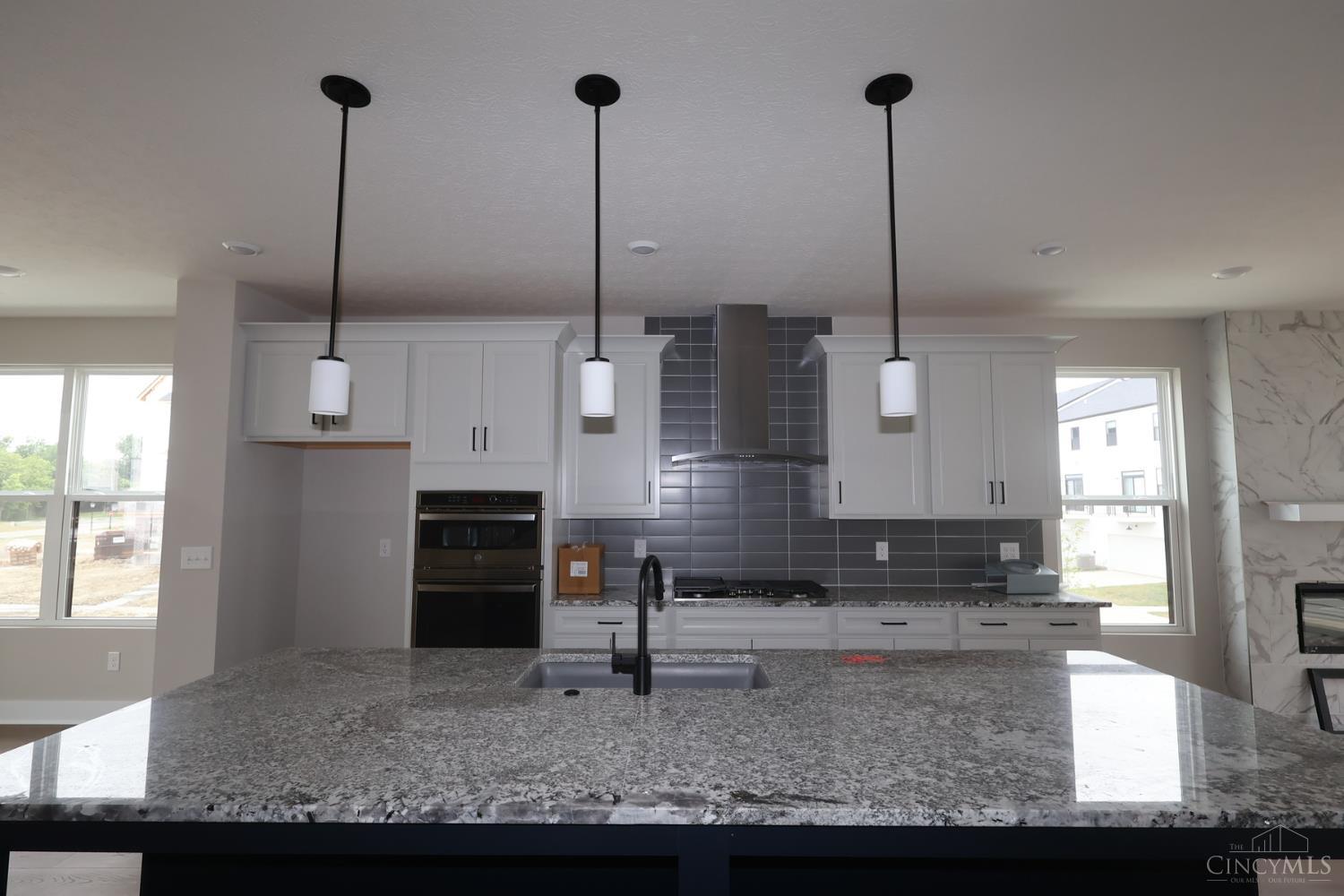 6378 Coverage Court Property Photo 6