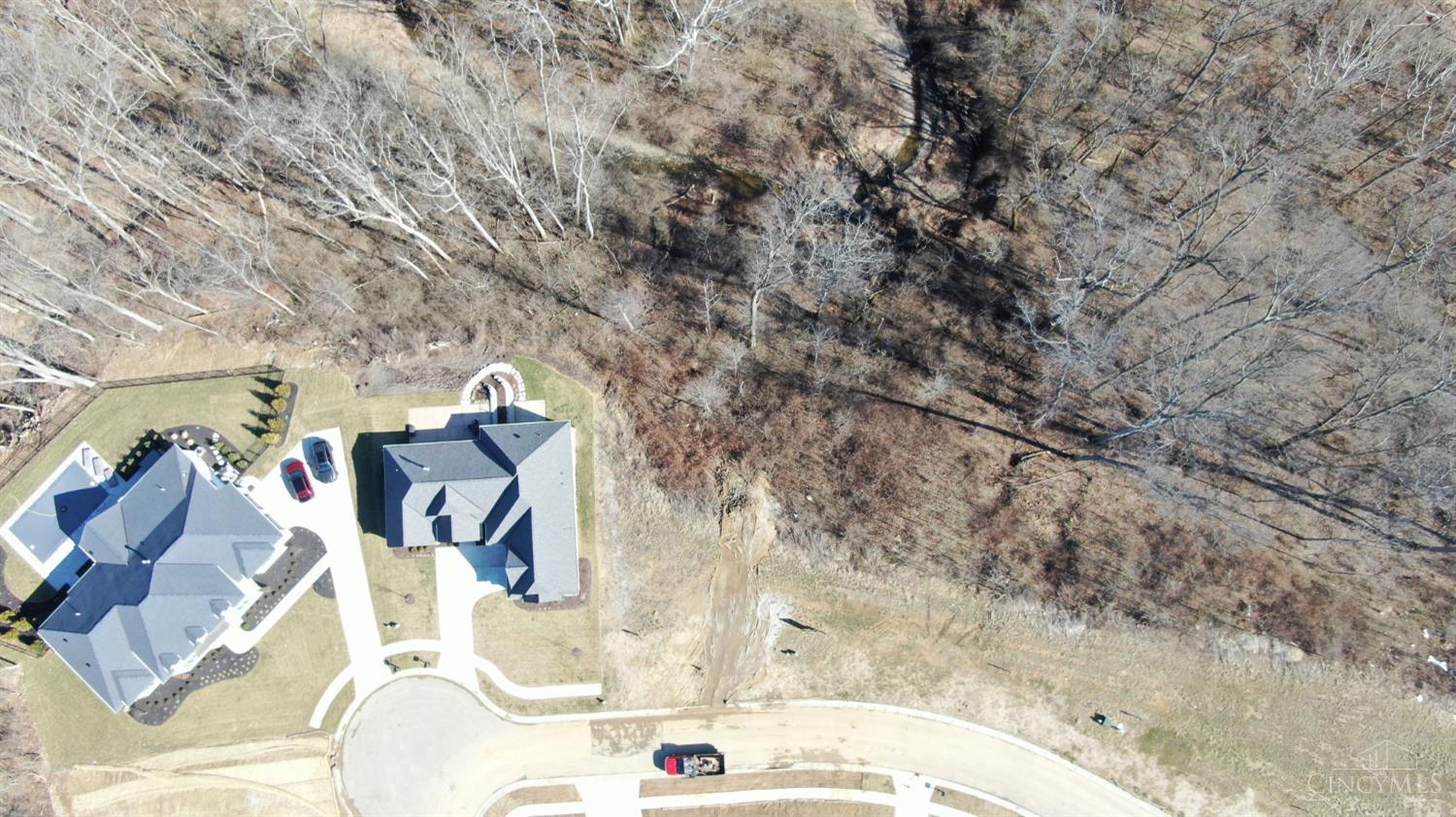 6971 Shadow Ridge Road Property Photo 2