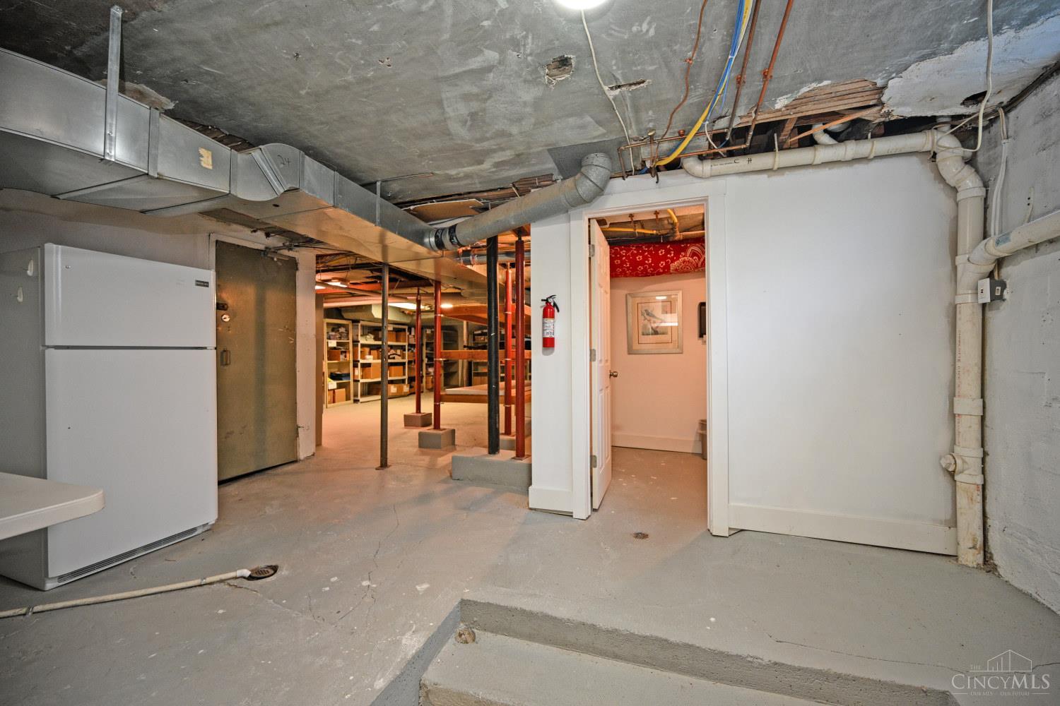 2150 Alpine Place Property Photo 36