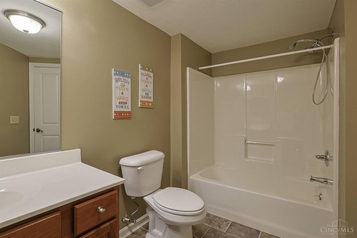 206 Edinburgh Lane Property Photo 24