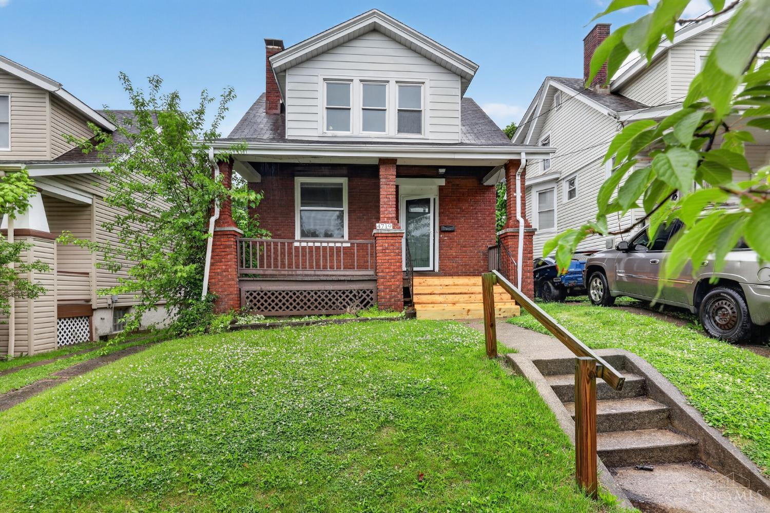 4719 Highridge Avenue Property Photo 1
