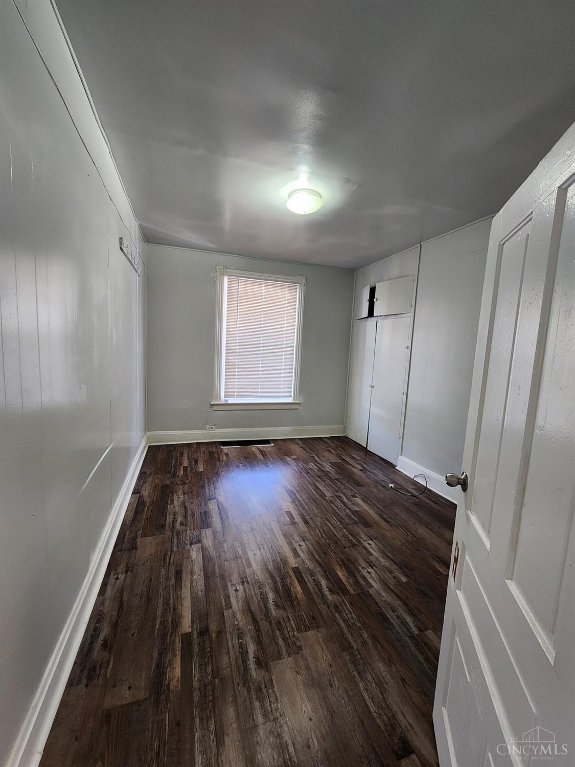 S 1037 Second Street Property Photo 3