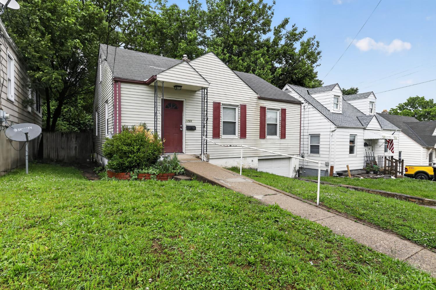 1866 Ashbrook Drive Property Photo 1