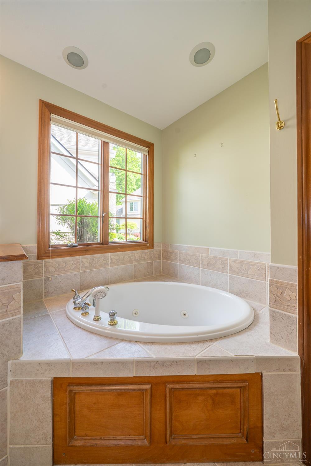 185 Barrington Village Drive Property Photo 33