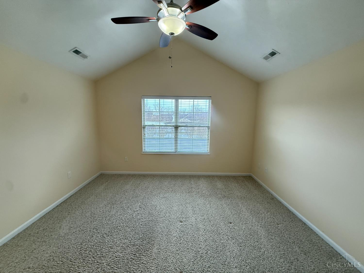 9335 Elizabeth Lane Property Photo 10