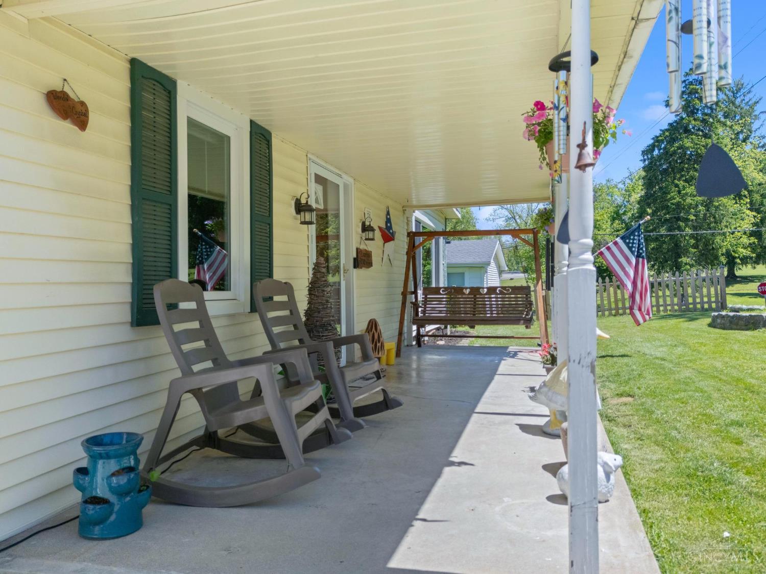 39 First Street Property Photo 2