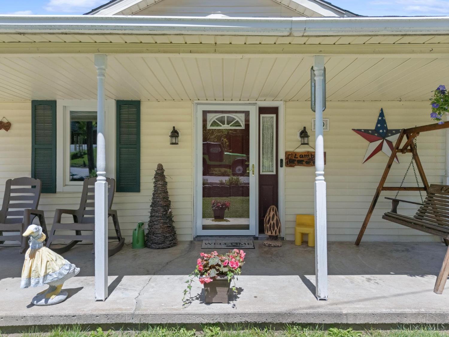 39 First Street Property Photo 3