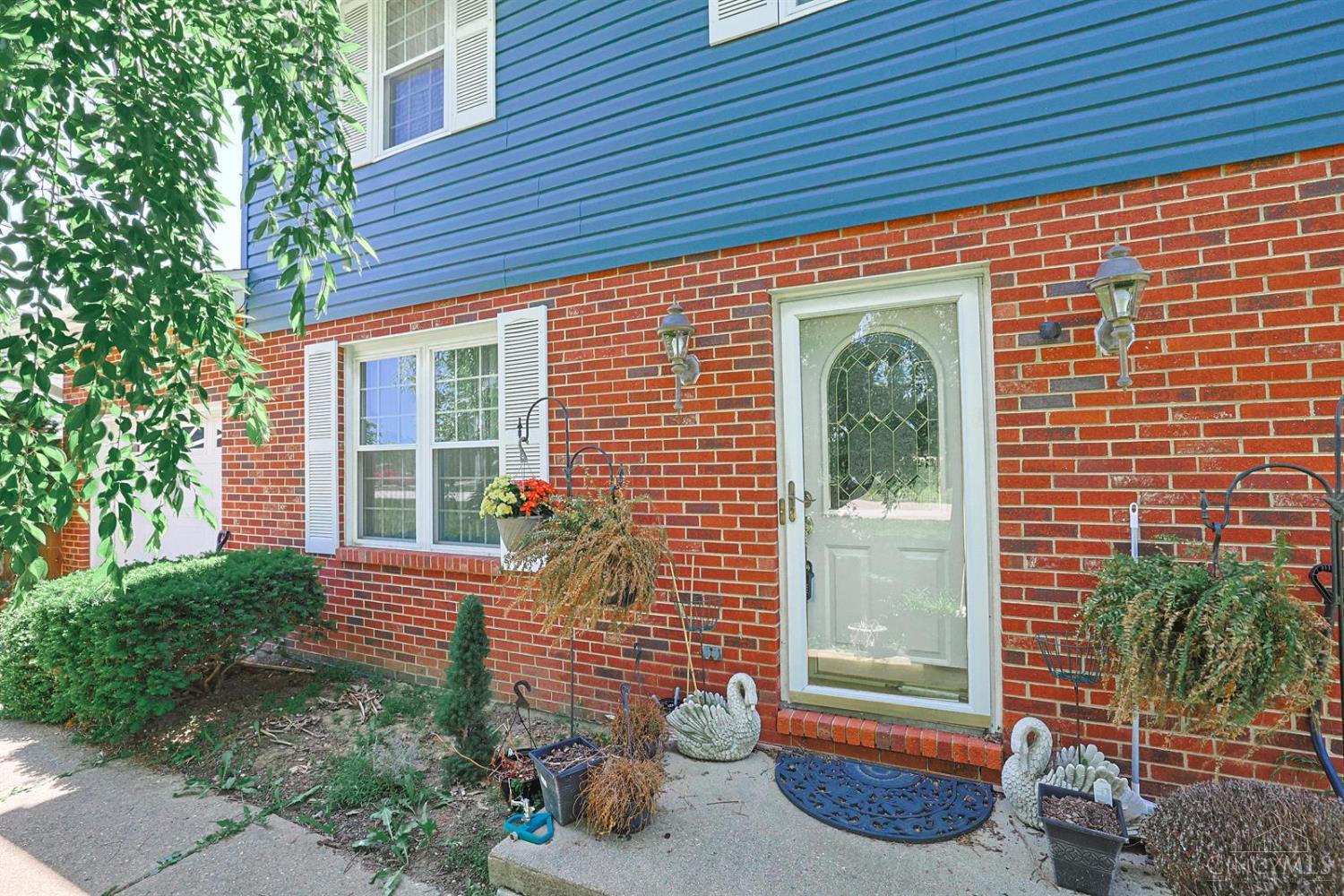 N 513 Columbus Avenue Property Photo 3